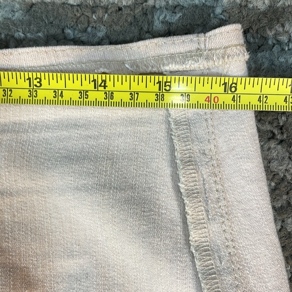 Serged stretchy casual skirt in light peachy pink large - Picture 8 of 12